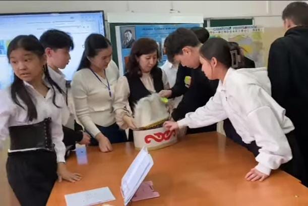 Қаныш Имантайұлы Сәтбаевтың туғанына 125 жыл толуына орай мектебімізде бірқатар іс – шара аталып өтті.